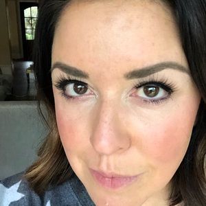 Meet your Posher, Janna